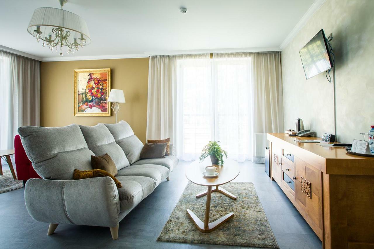 Baltvilla Hotell 4*